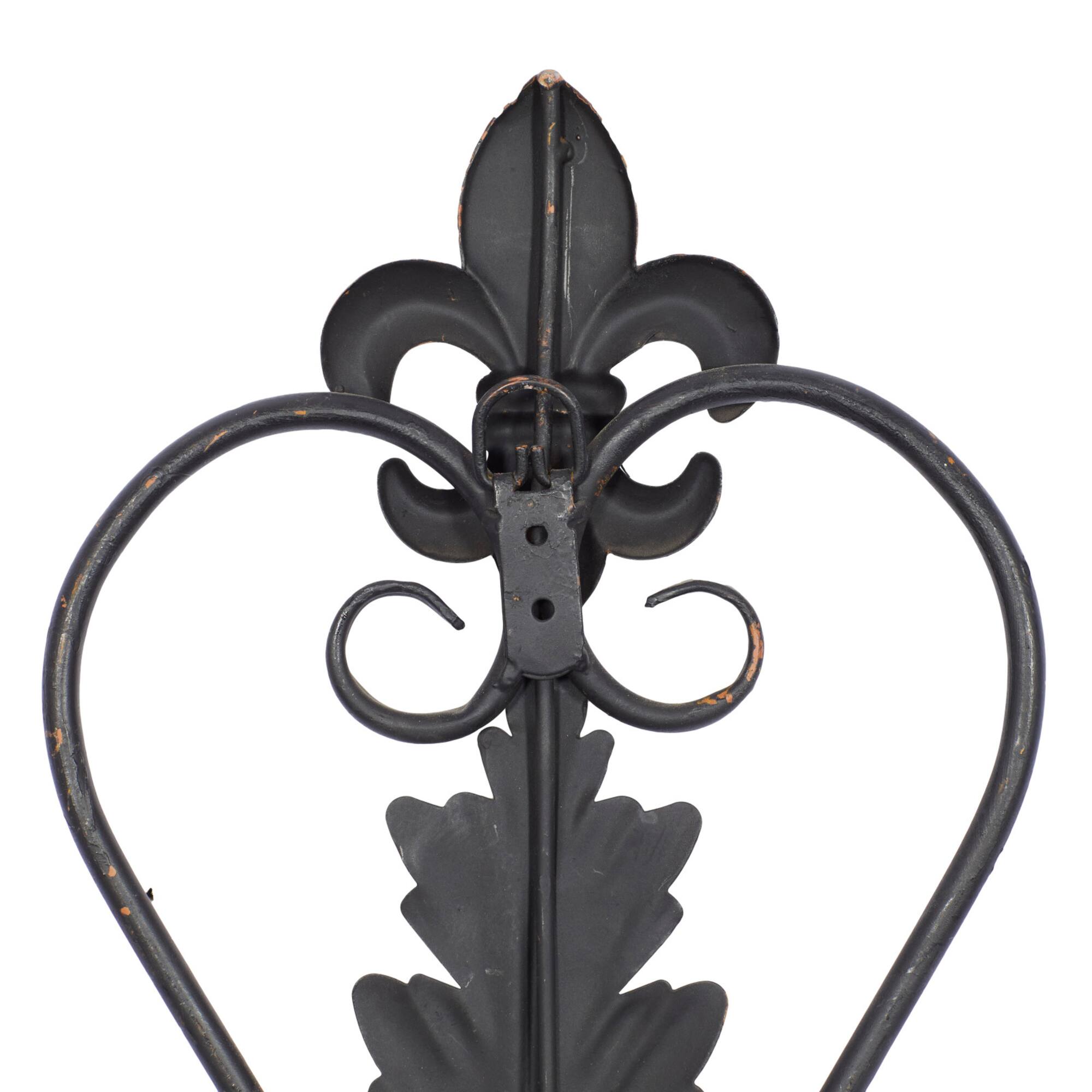 Black Metal Traditional Wall Decor, 37" x 26"